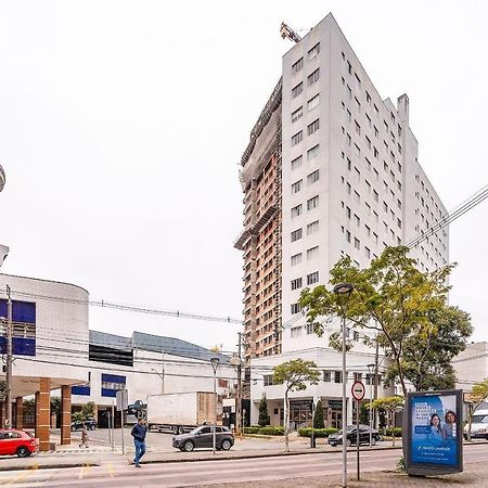 Predio Fantastico No Bairro Mais Requisitado De Curitiba Exterior photo