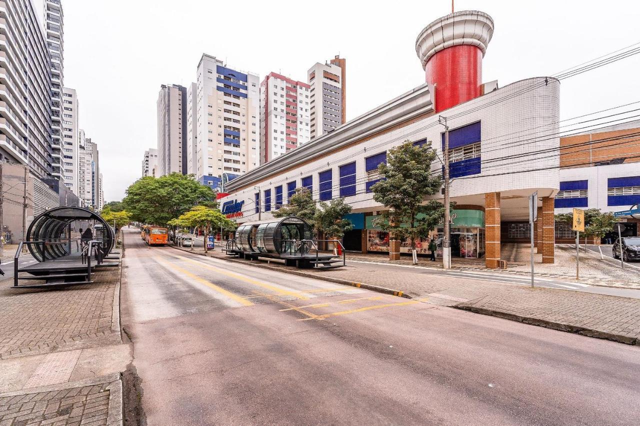 Predio Fantastico No Bairro Mais Requisitado De Curitiba Exterior photo