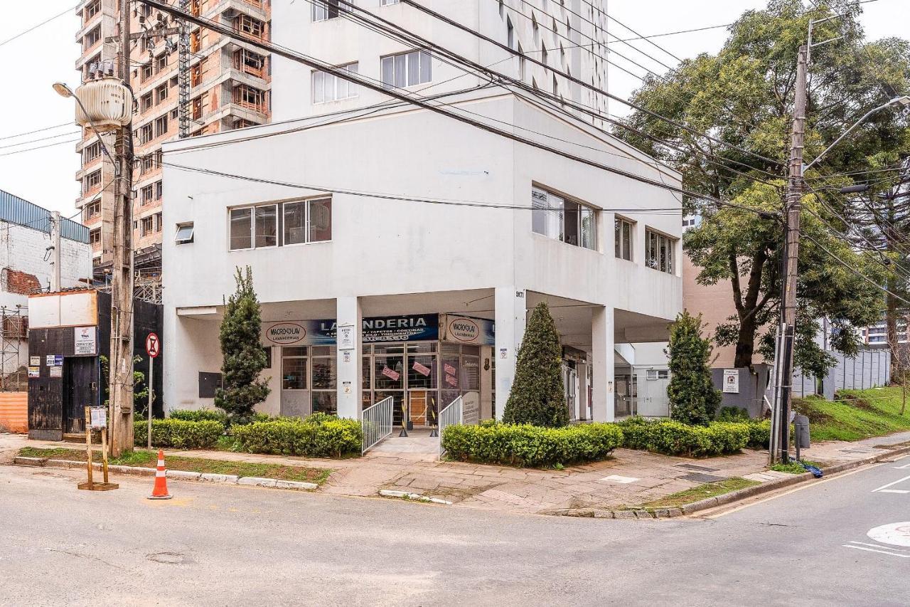 Predio Fantastico No Bairro Mais Requisitado De Curitiba Exterior photo